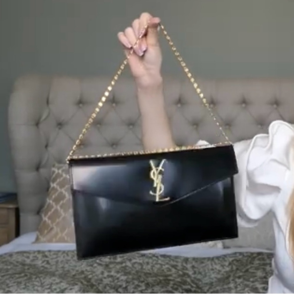 BNIB - Saint Laurent | Smooth Shiny Calfskin Medium Envelope Pouch Clutch - Picture 17 of 17